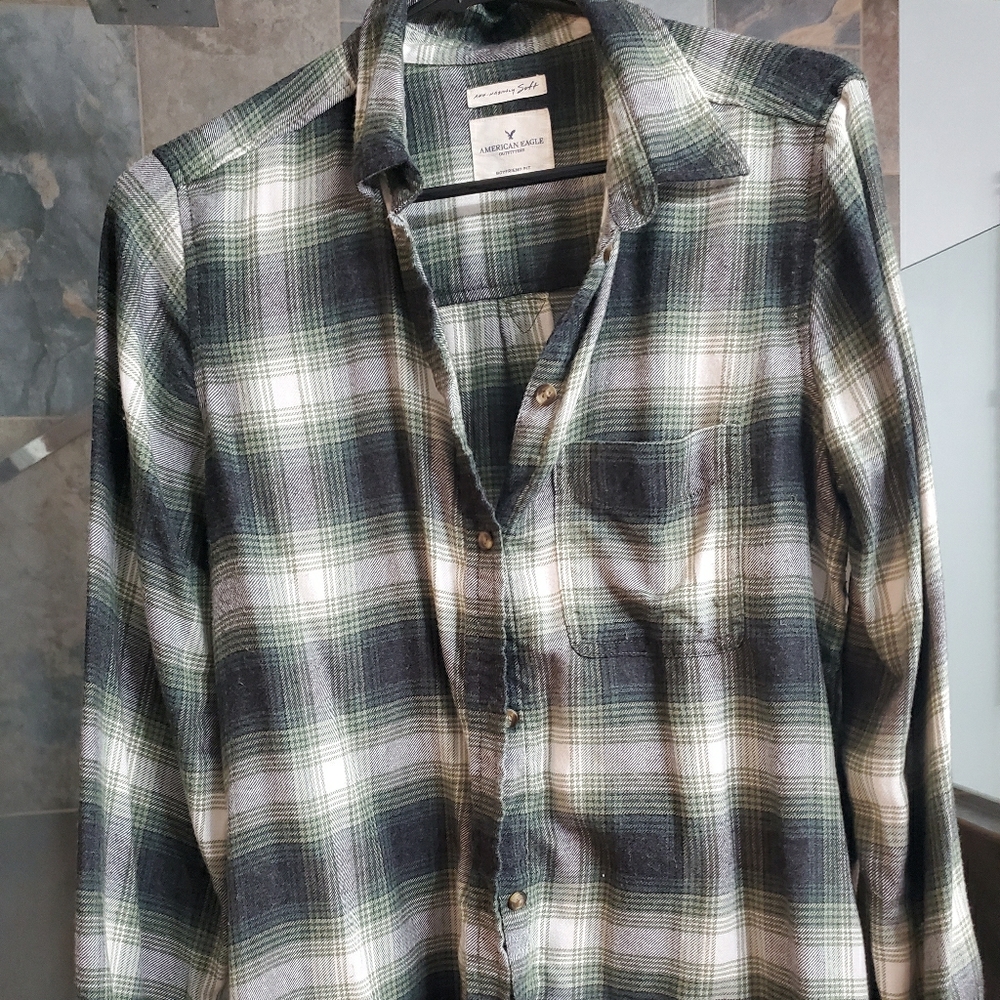 American eagle soft flannel shirt